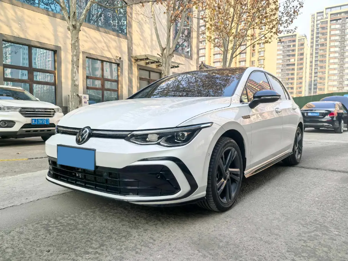 2023 Volkswagen Golf 1.4T 150HP L4 7DCT