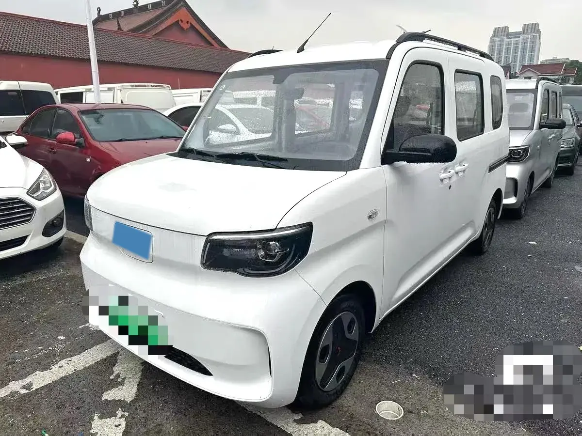 2025 WuLing ZhiGuang BEV