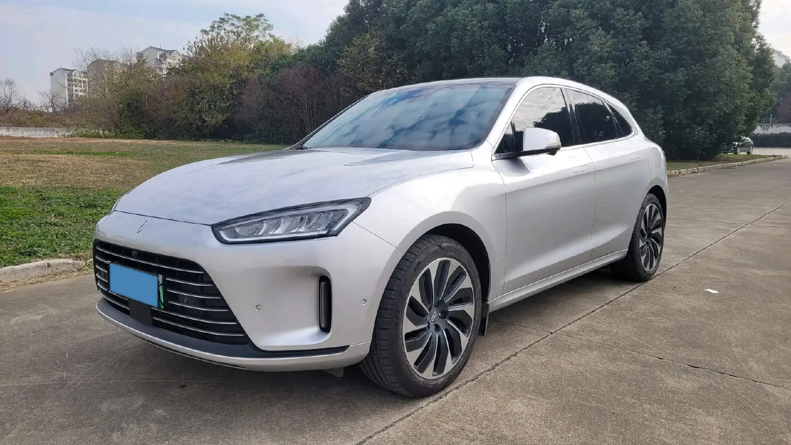 2022 Isuzu Mu-X 2.0T 220HP L4 8AT