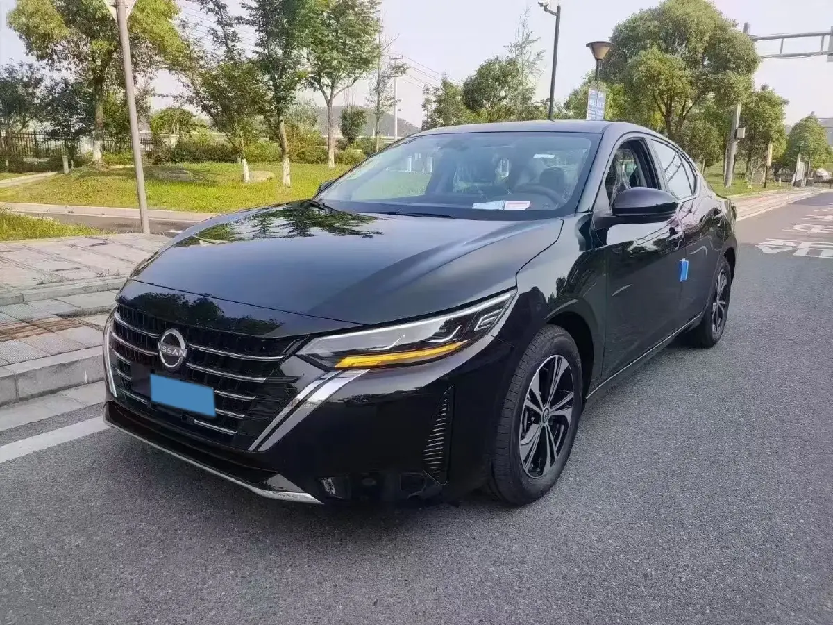 2023 Nissan Sylphy 1.6L 135HP L4 CVT