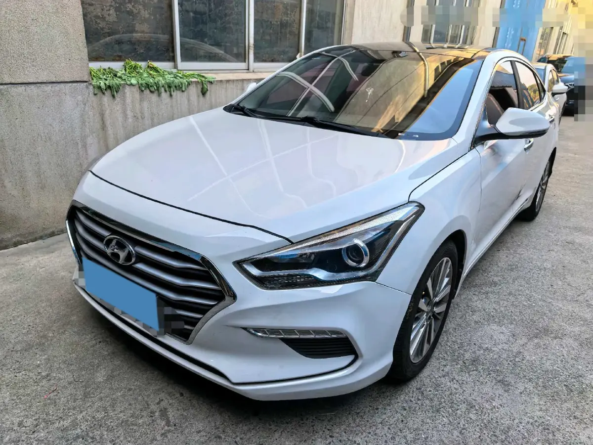 2017 Hyundai Mistra 1.8L 143HP L4 6AT