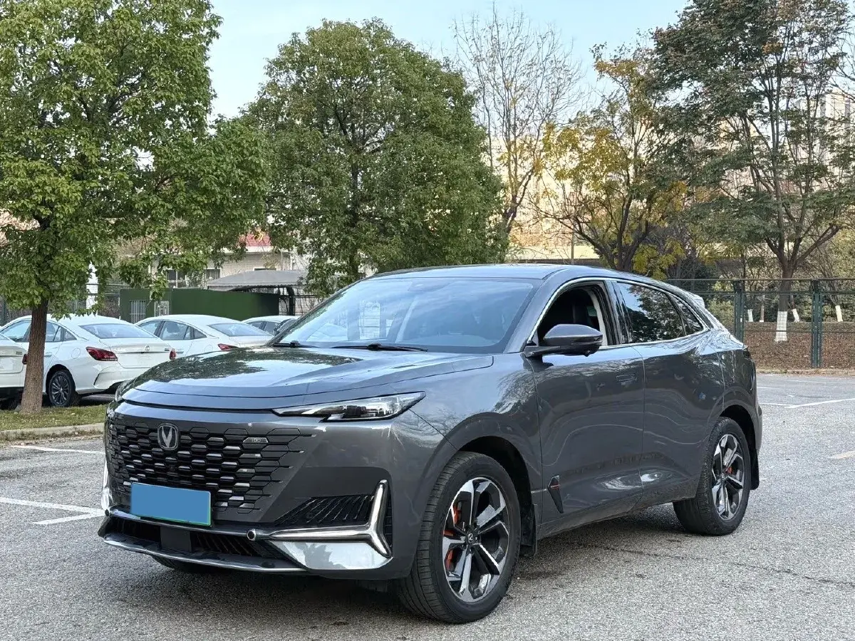 2023 ChangAn UNI-K iDD 1.5T 170HP L4 6TCT PHEV 28.39KWH