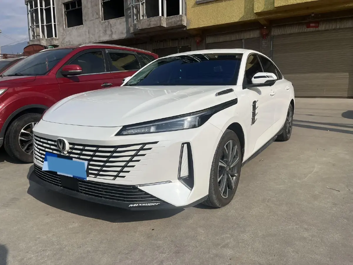 2025 ChangAn Eado 1.5T 192HP L4 7DCT