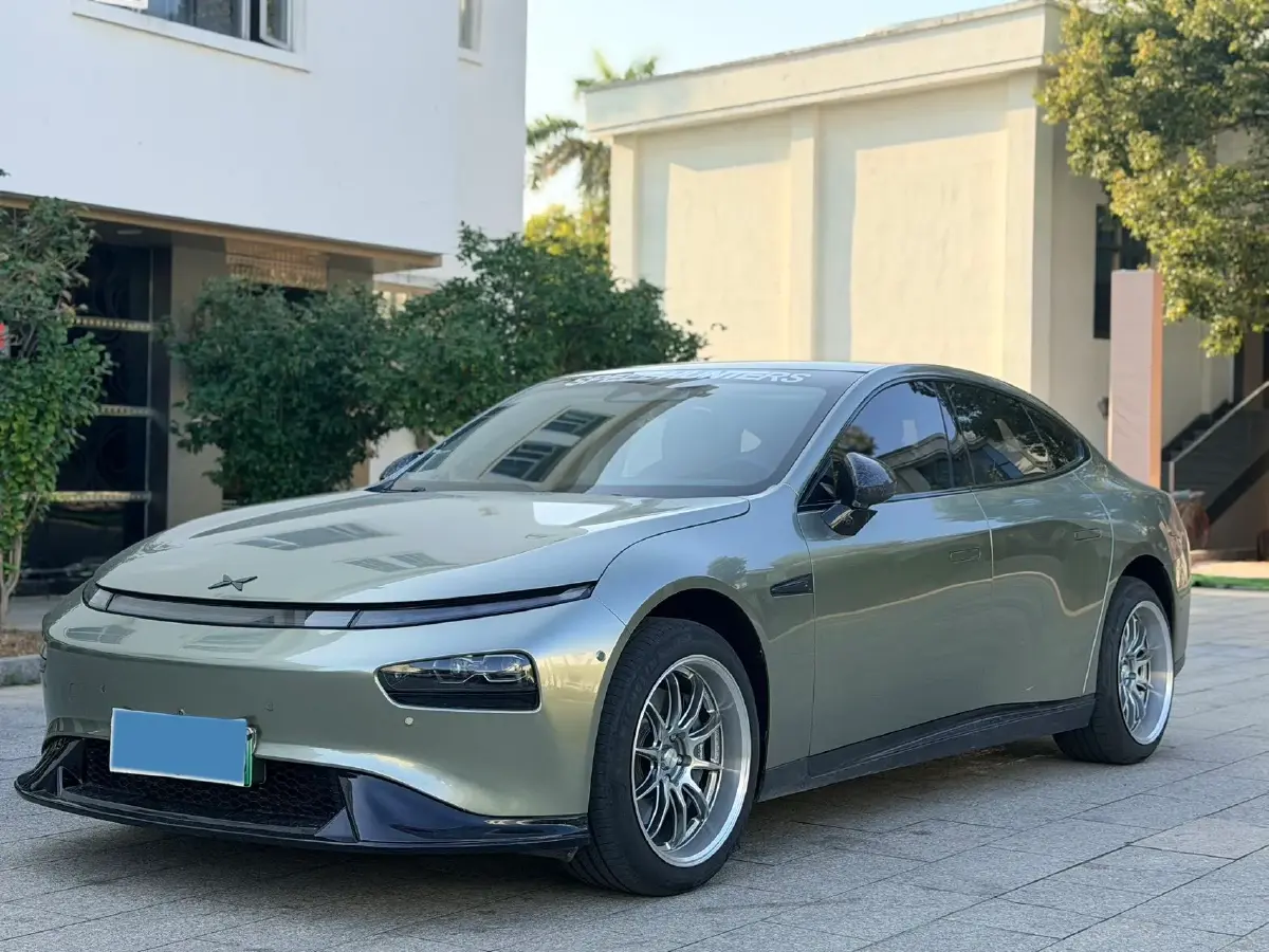 2022 Xpeng P7 BEV 60.2KWH