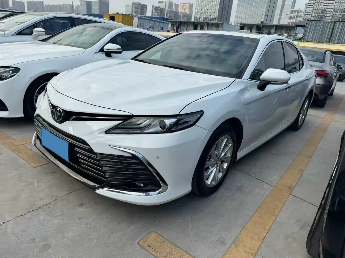 2021 Toyota Camry 2.0L 178HP L4 CVT