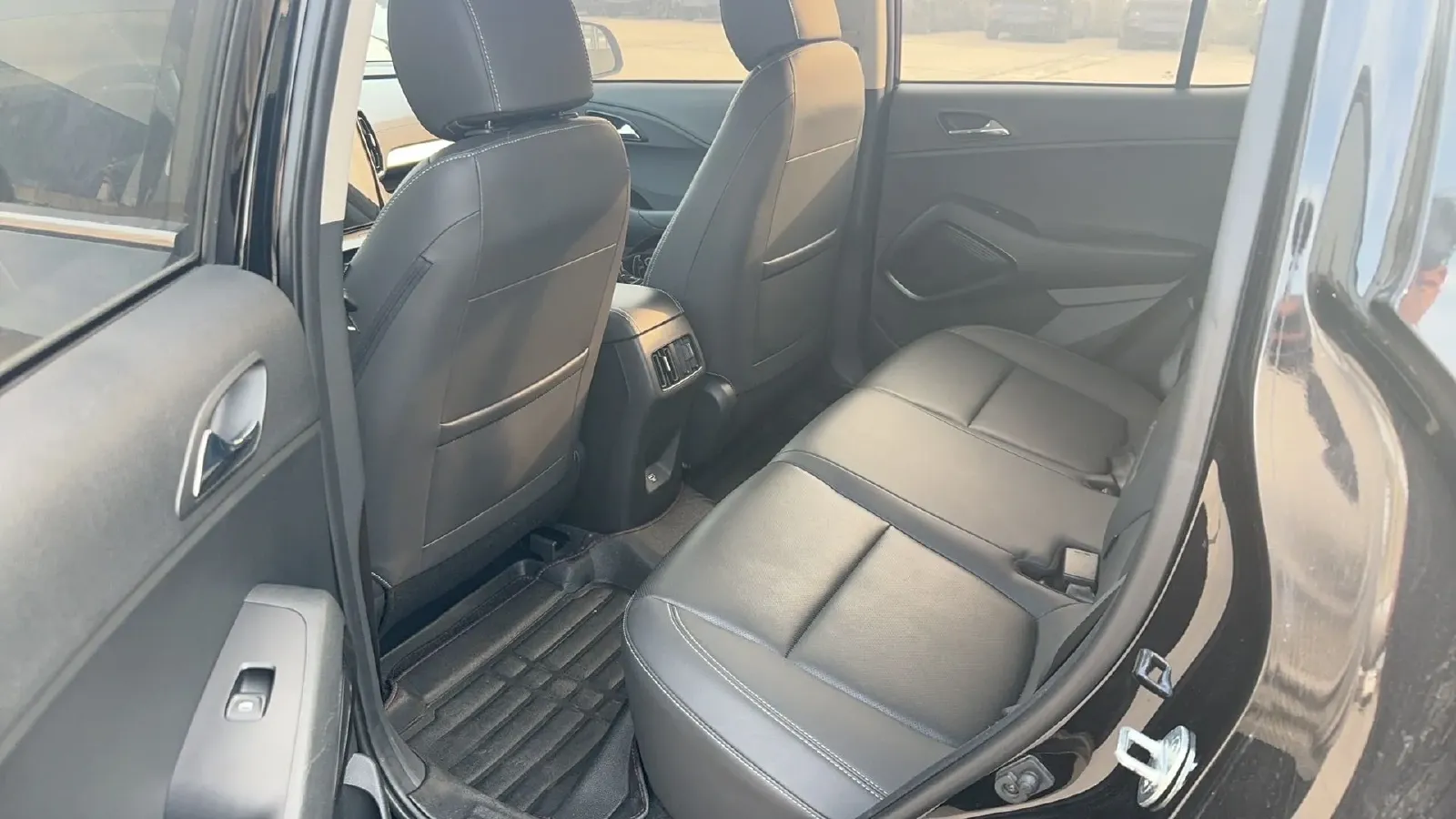 2021 Hyundai ix35 2.0L 160HP L4 6AT,autocango,china used car exporter,china ev exporter,chinese used car exporter,chinese used ev exporter