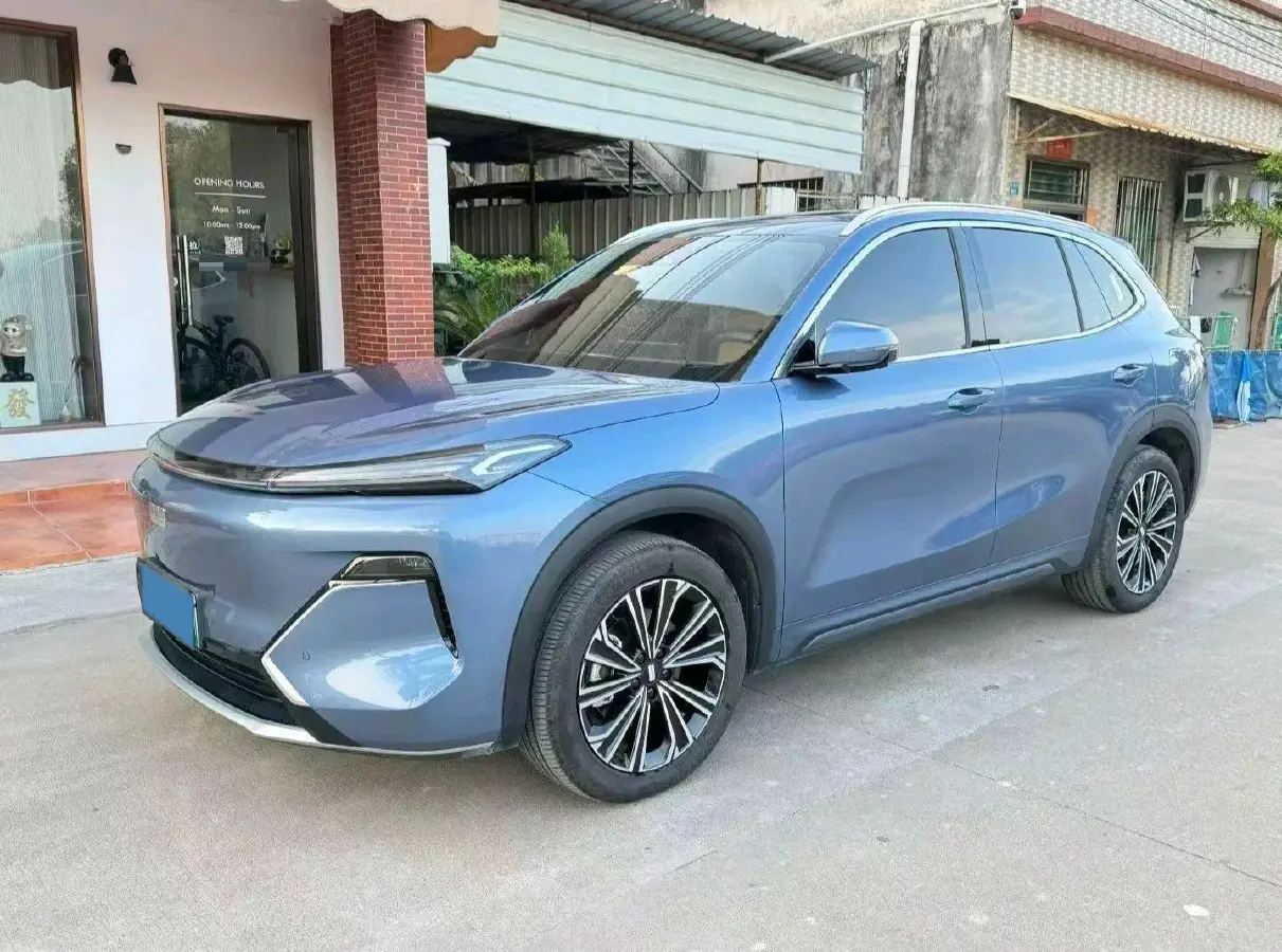 2025 BYD Sea Lion 05 DM-i 1.5L 101HP L4 E-CVT PHEV 18.3KWH