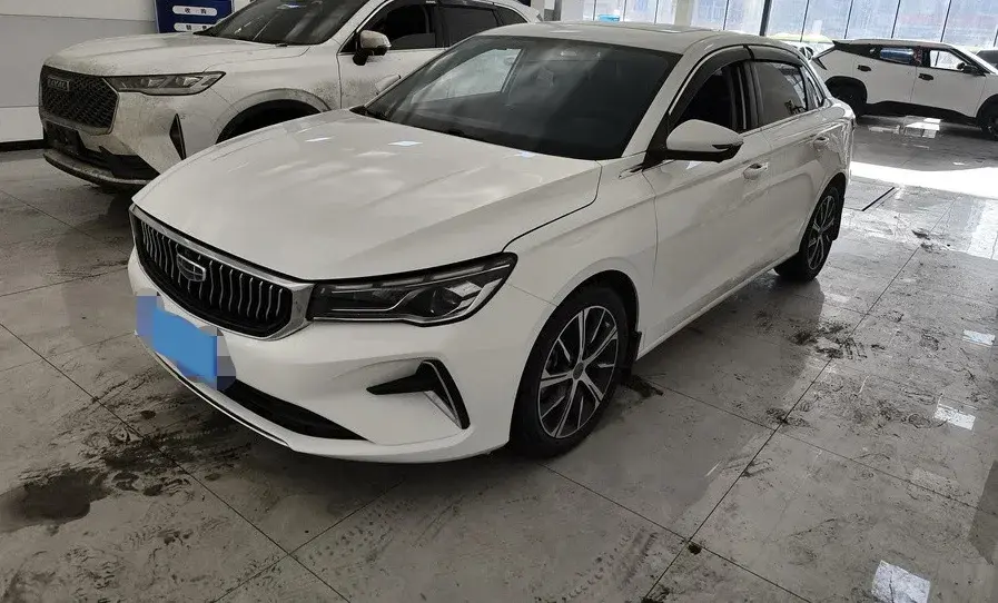 2022 Geely Emgrand 1.5L 114HP L4 CVT