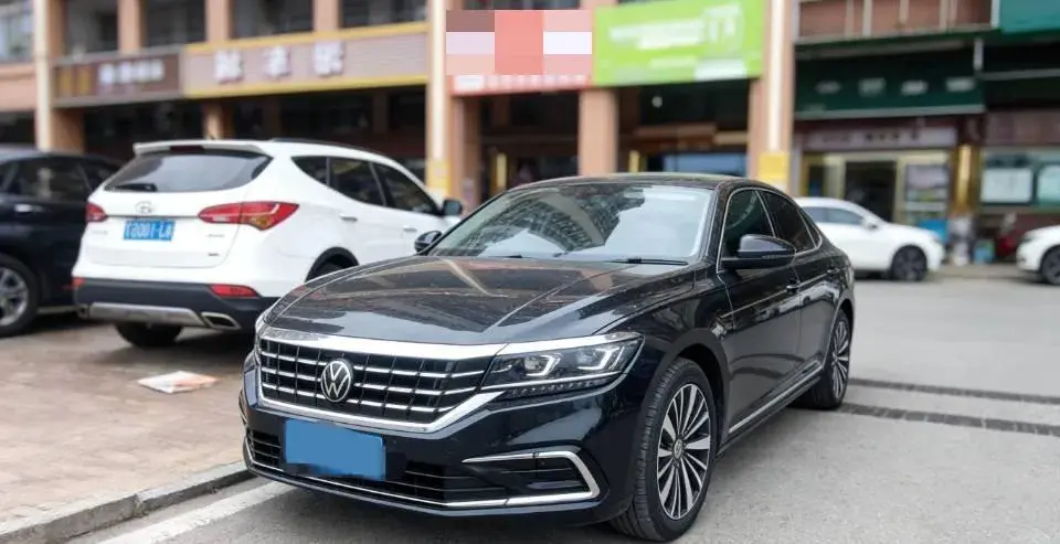 2021 Volkswagen Passat 2.0T 186HP L4 7DCT