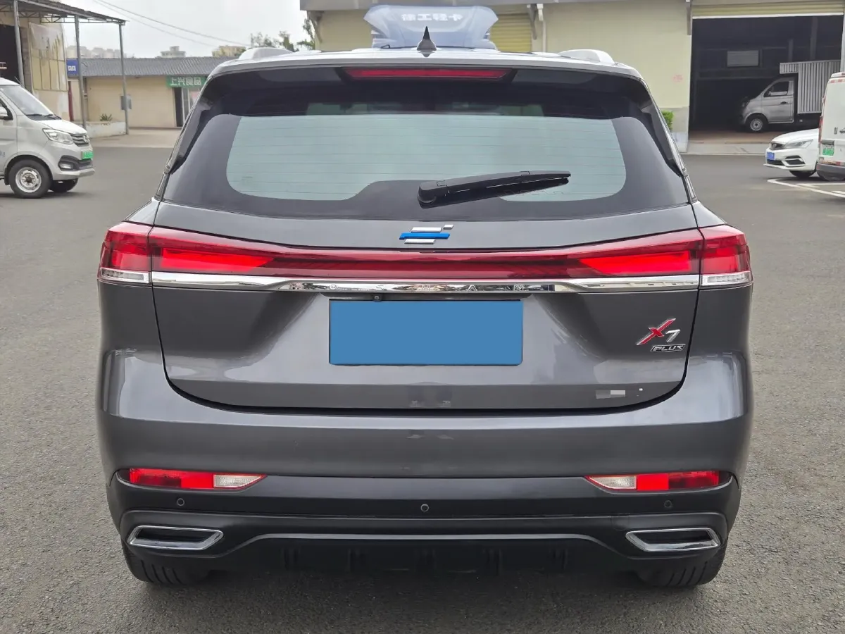 2022 ChangAn Oshan X7 Plus 1.5T 188HP L4 7DCT,autocango,china used car exporter,china ev exporter,chinese used car exporter,chinese used ev exporter