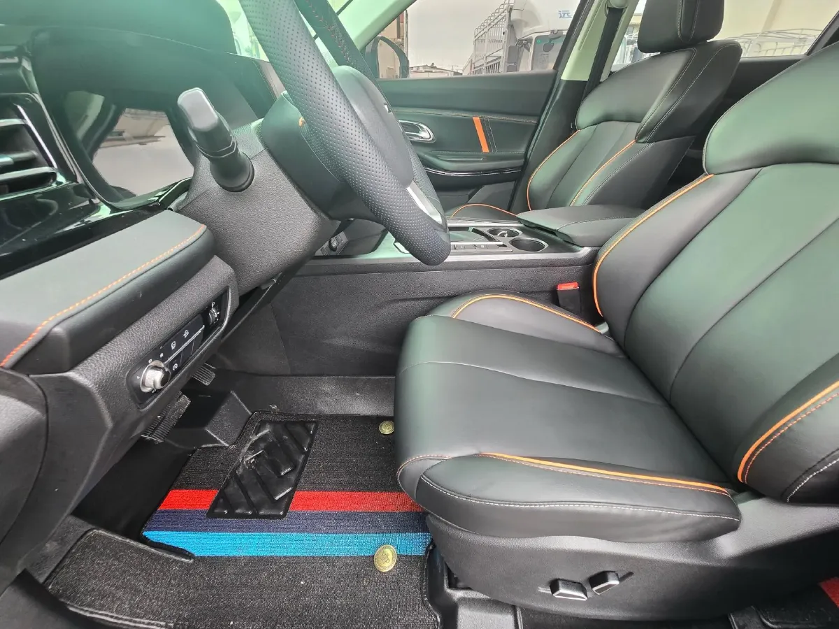 2022 ChangAn Oshan X7 Plus 1.5T 188HP L4 7DCT,autocango,china used car exporter,china ev exporter,chinese used car exporter,chinese used ev exporter