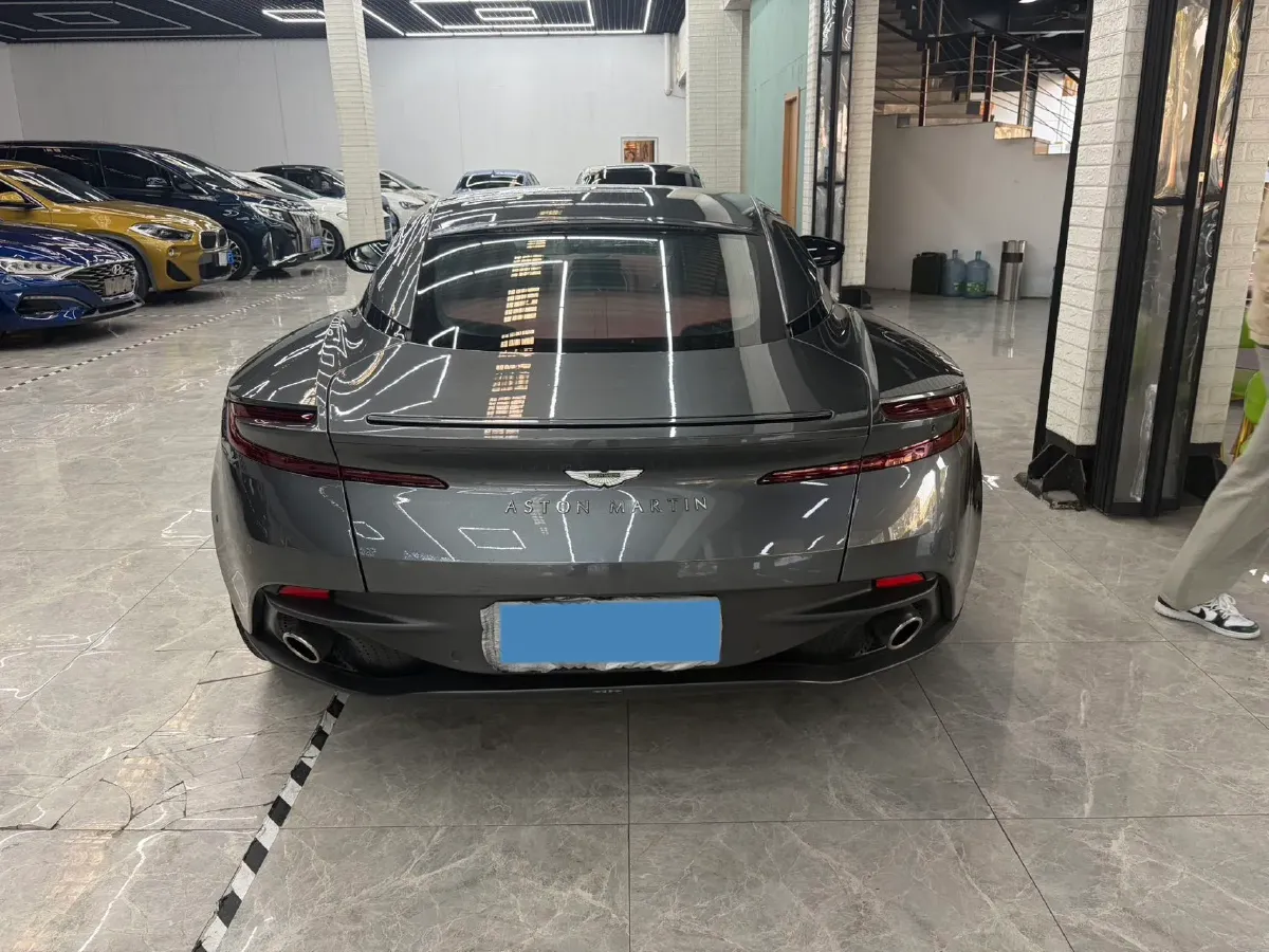 2020 Aston Martin DB11 4.0T 510HP V8 8AT,autocango,china used car exporter,china ev exporter,chinese used car exporter,chinese used ev exporter
