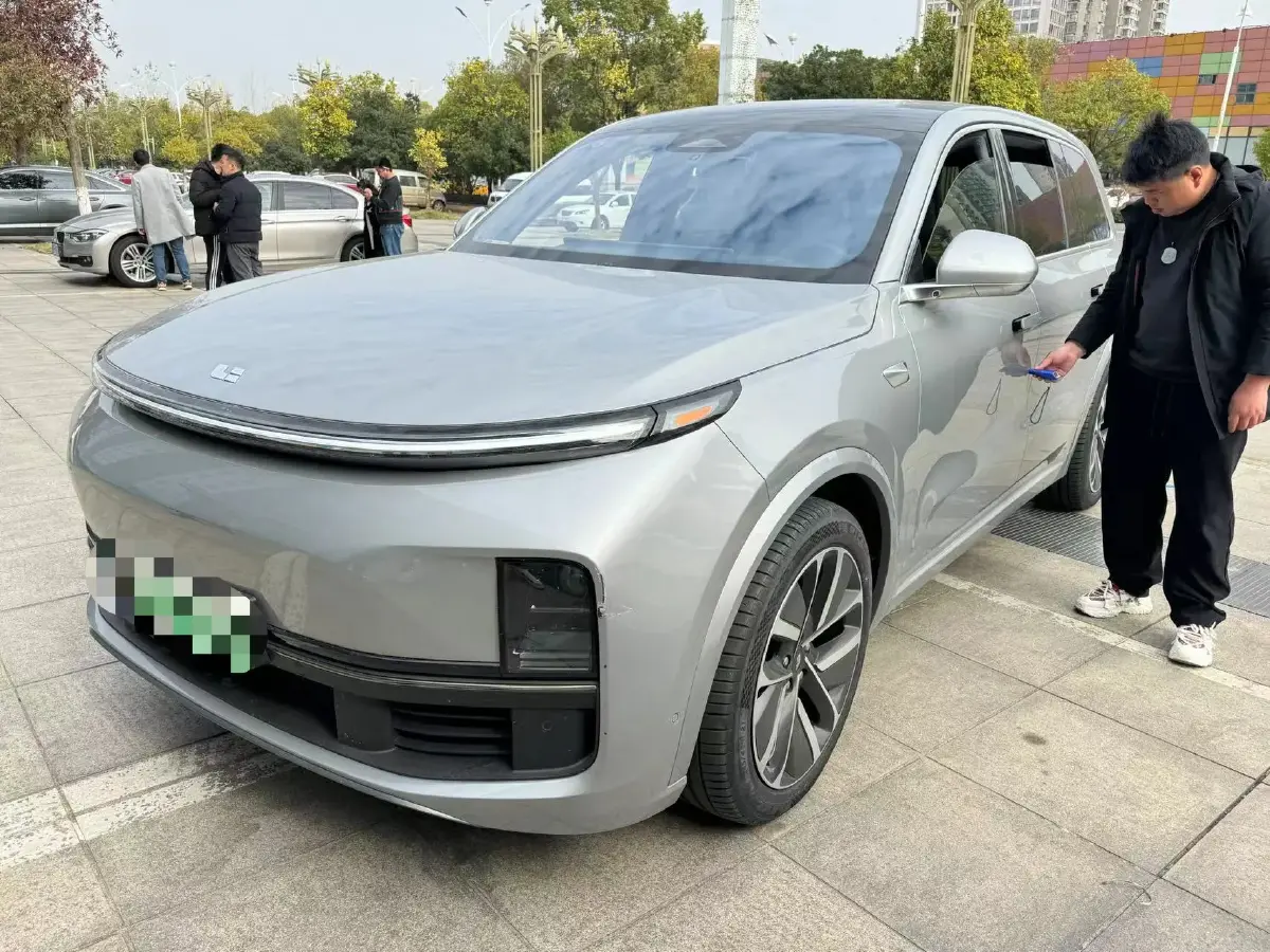 2023 Li L9 Range Extended 154HP REEV 42.6KWH