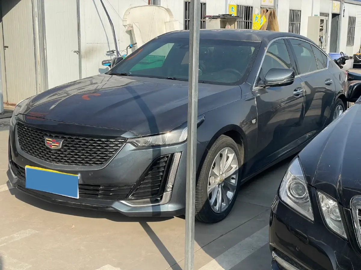 2021 Cadillac CT5 2.0T 237HP L4 10AT