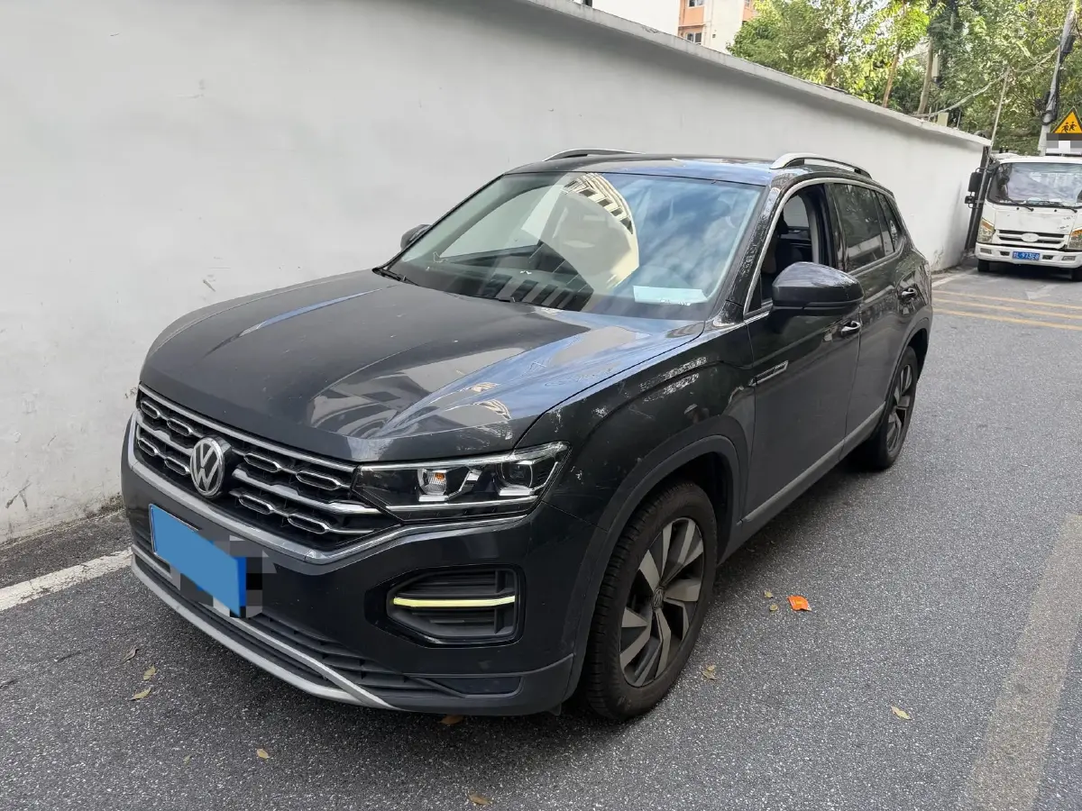 2020 Volkswagen Tayron 2.0T 186HP L4 7DCT