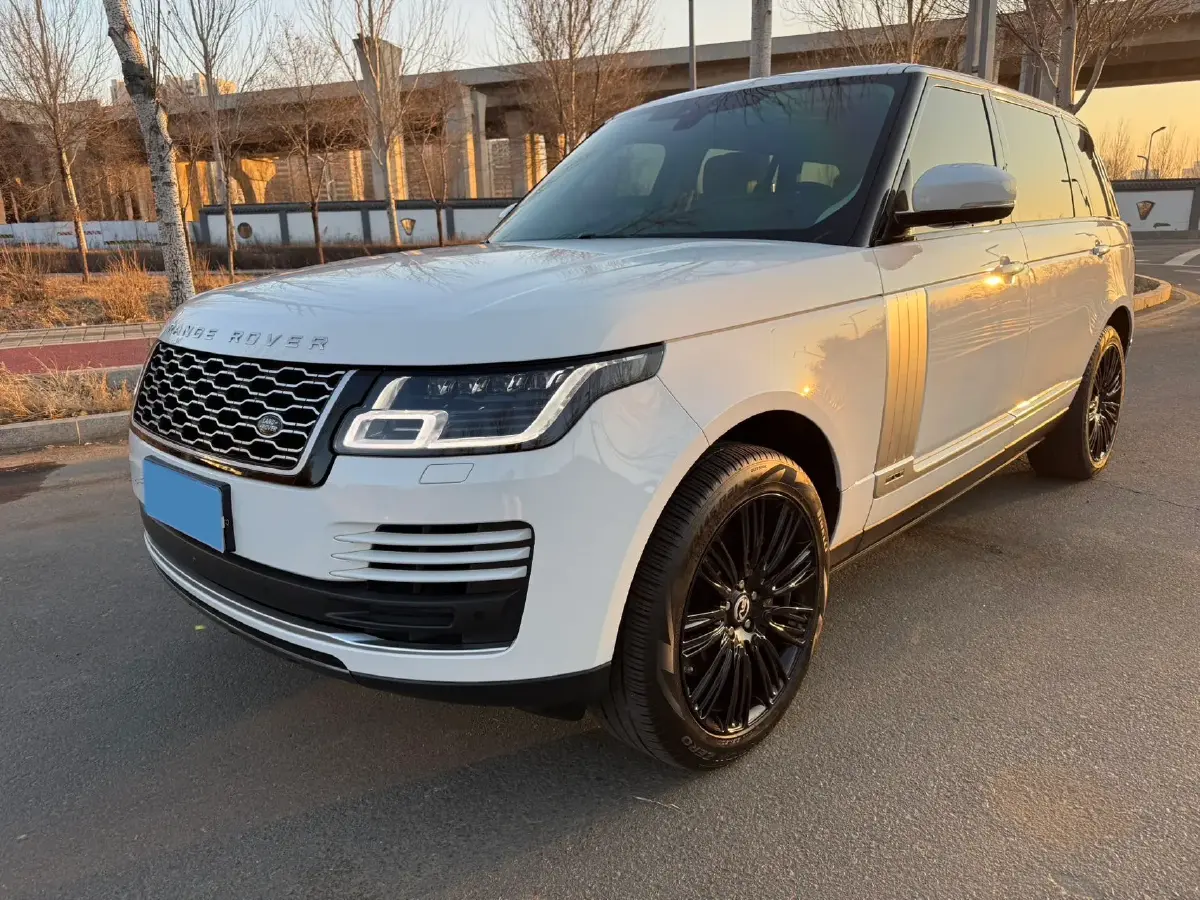 2021 Land Rover Range Rover 3.0T 400HP L6 8AT