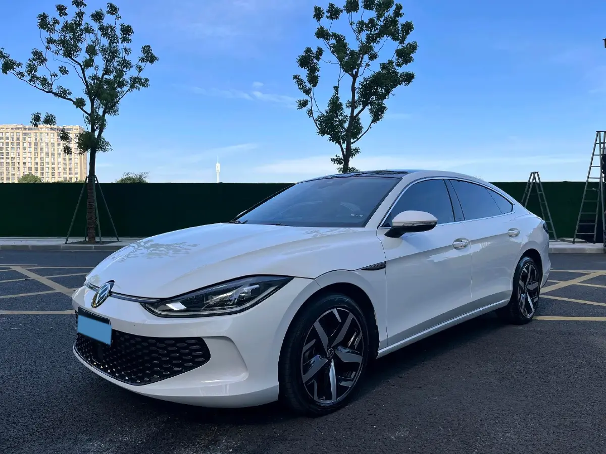 2022 Exceed TXL 2.0T 261HP L4 7DCT