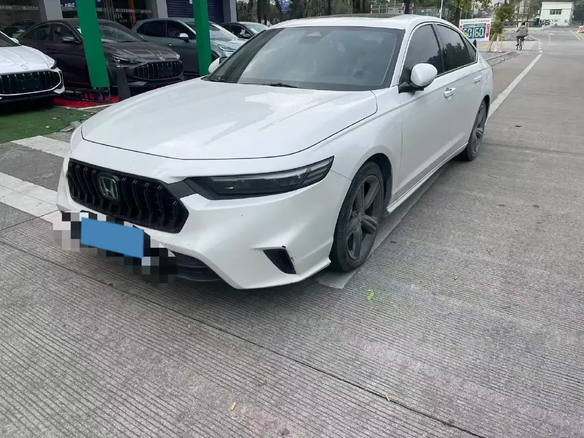 2024 Honda Inspire 1.5T 192HP L4 CVT