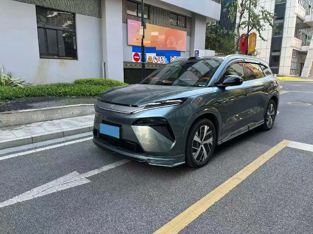 2025 BYD TangL 1.5T 156HP L4 E-CVT PHEV