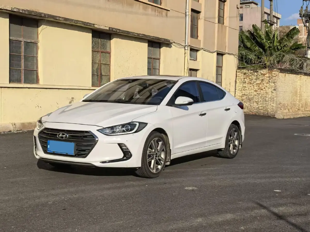 2016 Hyundai Elantra 1.6L 130HP L4 6AT