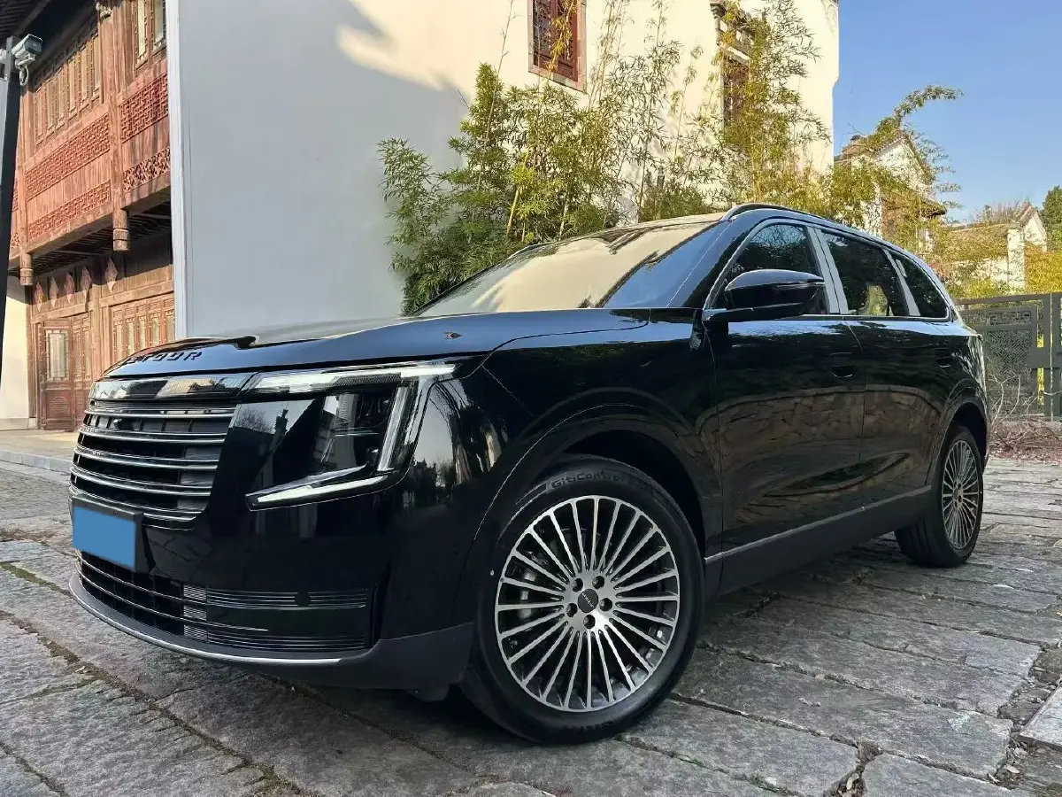 2025 Jetour X70 PLUS C-DM 1.5T 156HP L4 2DHT PHEV