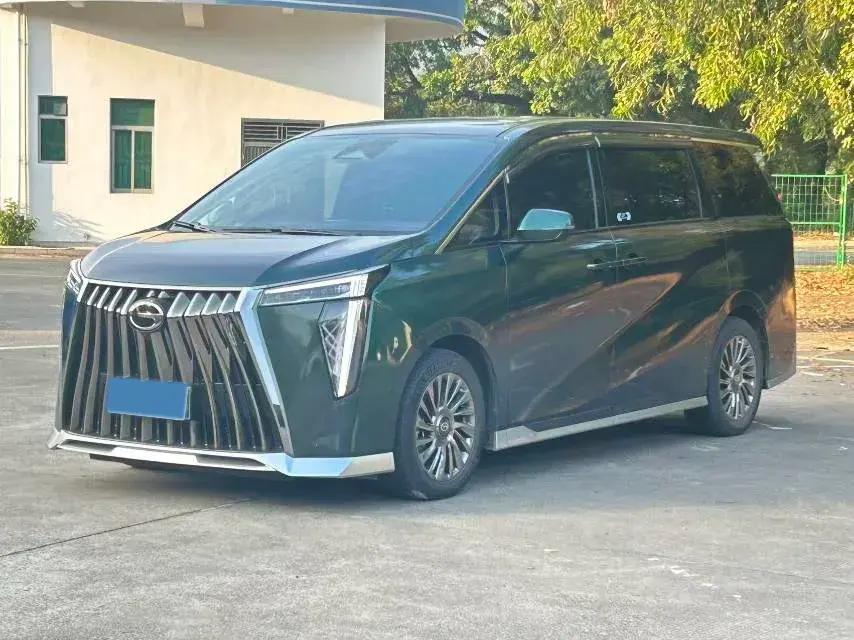 2023 GAC Trumpchi M8 2.0T 252HP L4 8AT