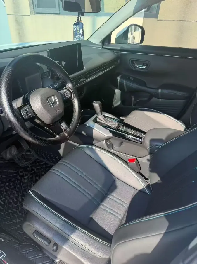 2024 Honda HR-V 1.5T 182HP L4 CVT,autocango,china used car exporter,china ev exporter,chinese used car exporter,chinese used ev exporter