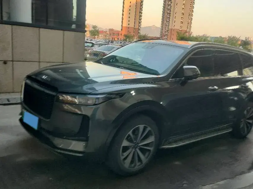 2020 Li ONE Range Extended 131HP REEV 40.5KWH