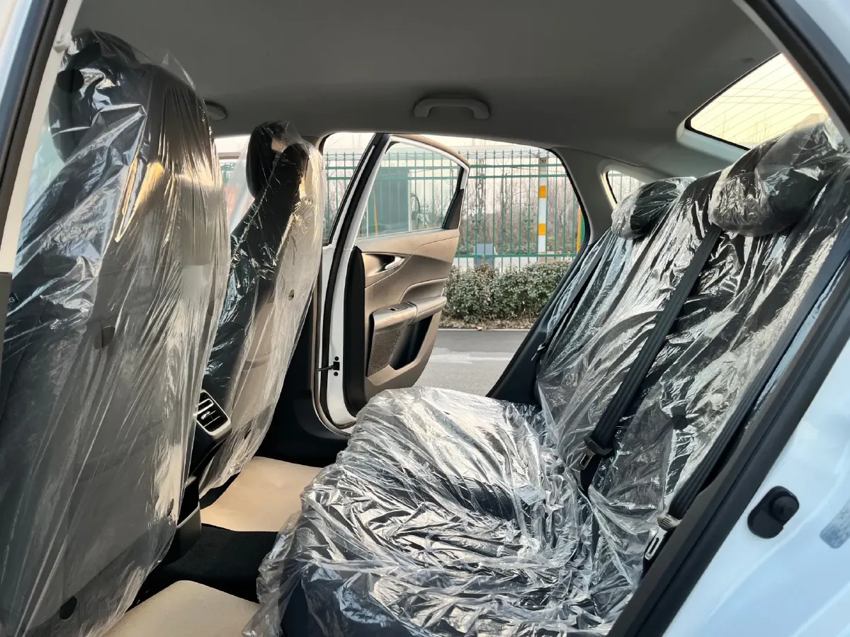 2025 ChangAn EadoPHEV 1.5L 98HP L4 E-CVT PHEV,autocango,china used car exporter,china ev exporter,chinese used car exporter,chinese used ev exporter