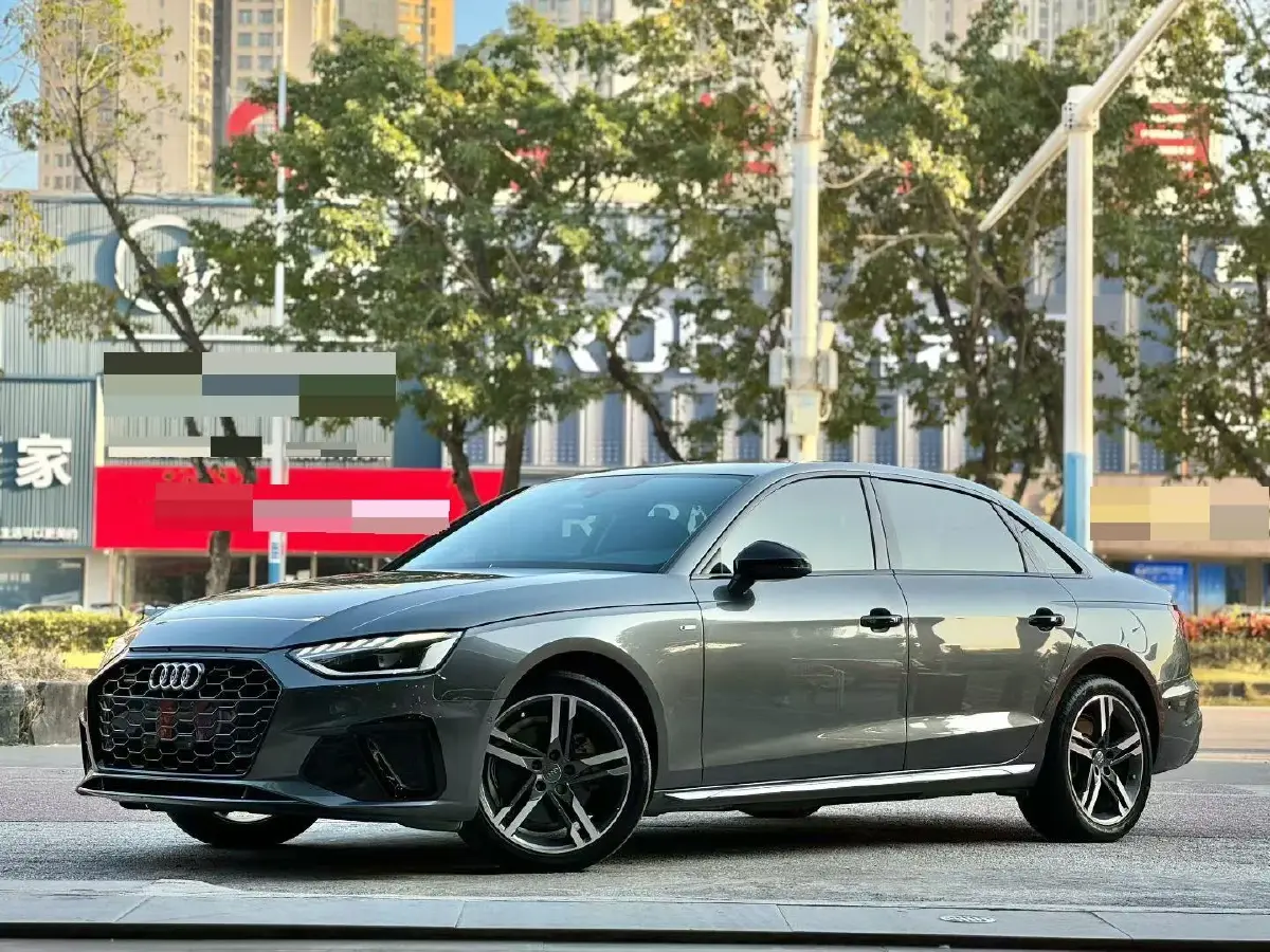 2020 Audi A4L 2.0T 190HP L4 7DCT