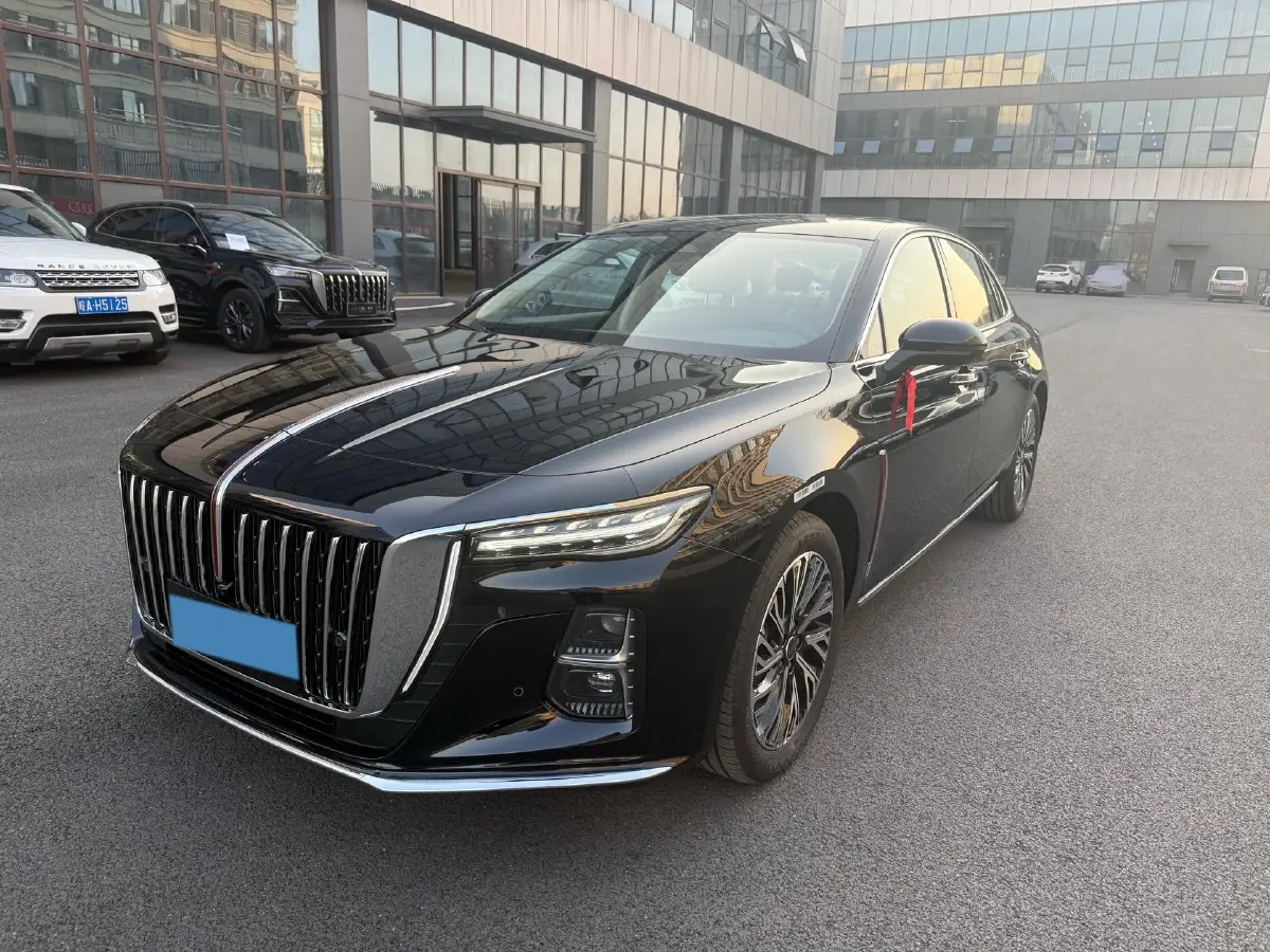 2025 HongQi H5 1.5T 169HP L4 1DHT Hybrid