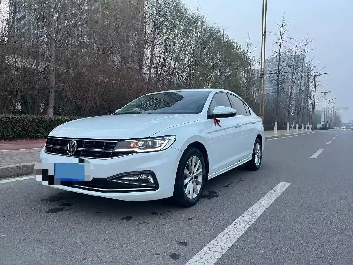 2020 Volkswagen Bora 1.5L 113HP L4 6AT