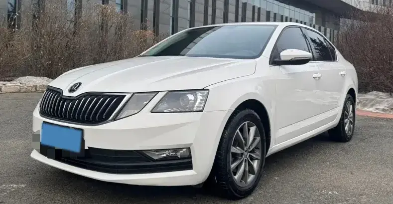 2022 Skoda Octavia 1.5L 113HP L4 6AT