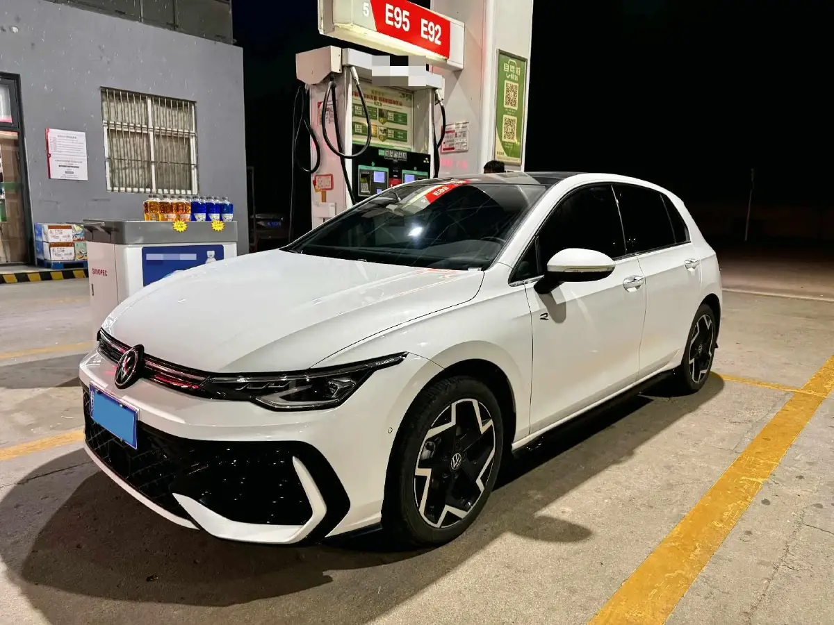 2025 Volkswagen Golf 1.5T 160HP L4 7DCT