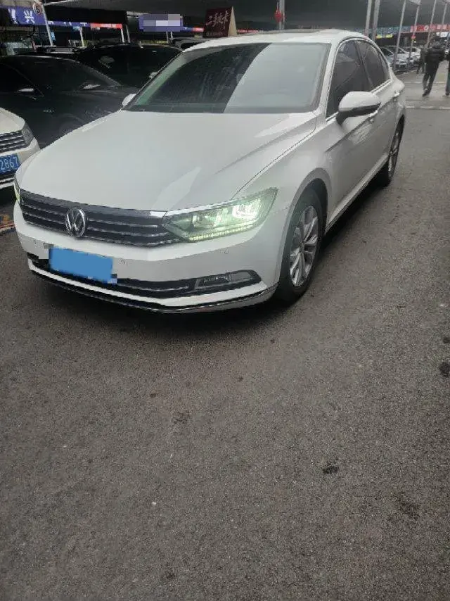 2018 Volkswagen Magotan 1.8T 180HP L4 7DCT