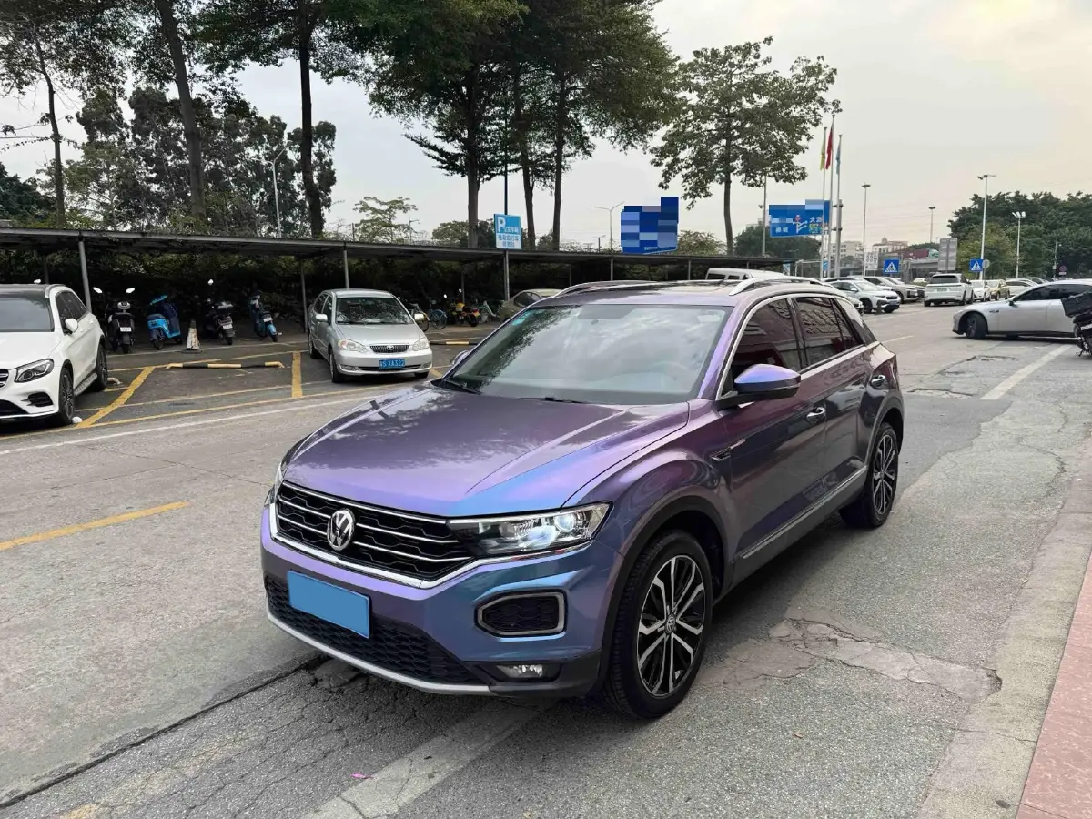 2020 Volkswagen T-Roc 1.4T 150HP L4 7DCT