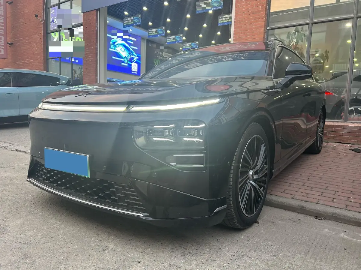 2024 Xpeng G9 BEV 98KWH