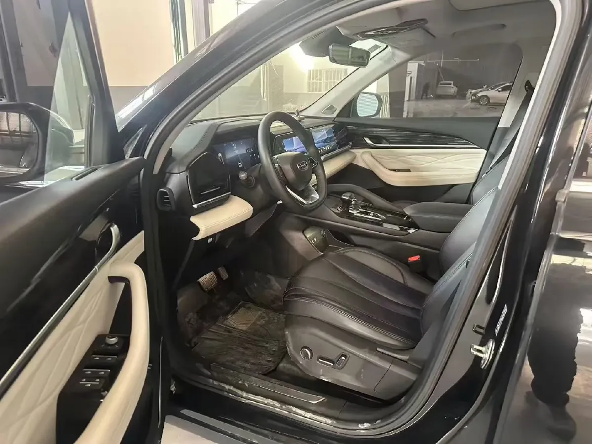 2023 Geely Monjaro 2.0T 238HP L4 8AT,autocango,china used car exporter,china ev exporter,chinese used car exporter,chinese used ev exporter