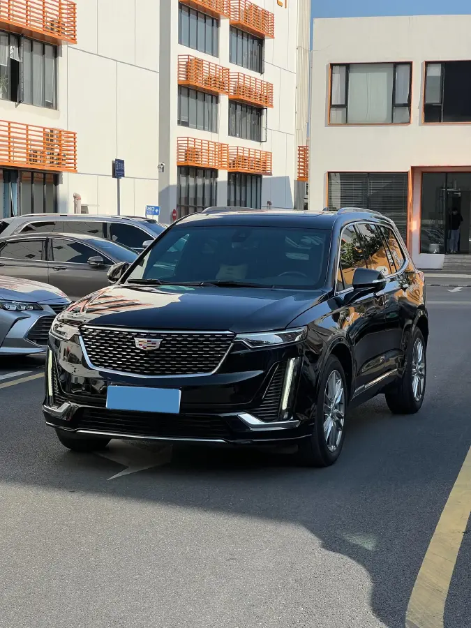 2021 Cadillac XT6 2.0T 237HP L4 9AT