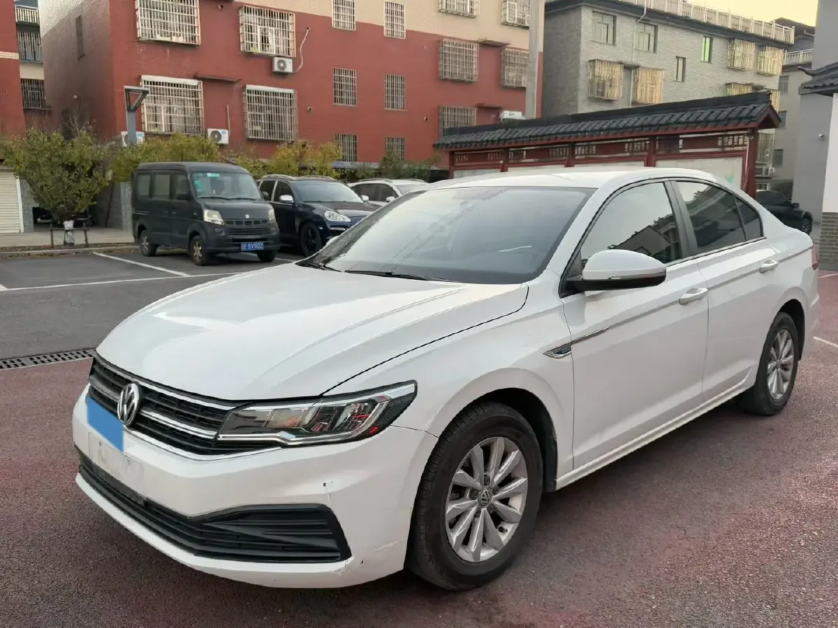 2020 Volkswagen Bora 1.5L 113HP L4 6AT