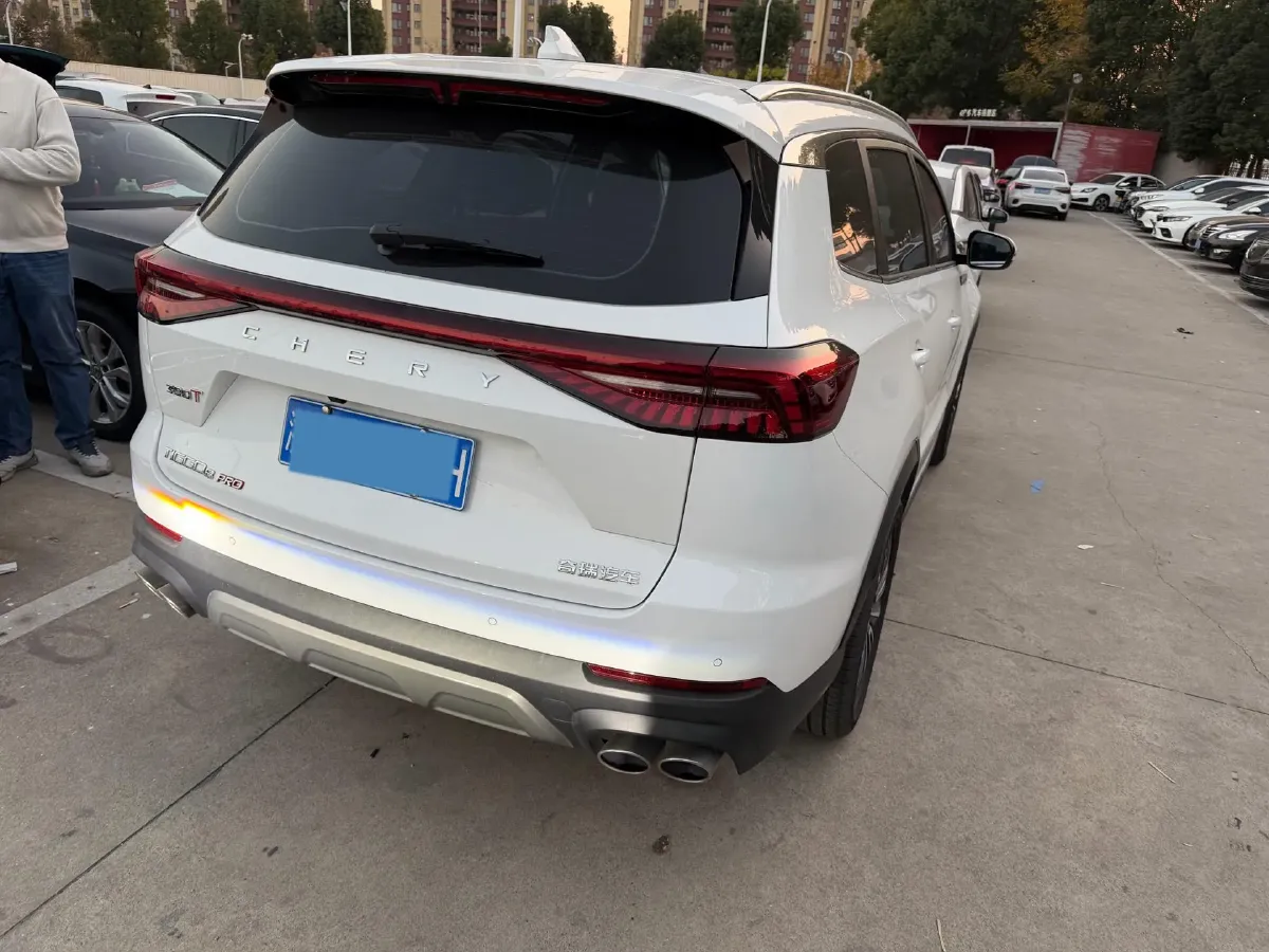 2024 Chery Tiggo 8 Plus 2.0T 254HP L4 7DCT,autocango,china used car exporter,china ev exporter,chinese used car exporter,chinese used ev exporter