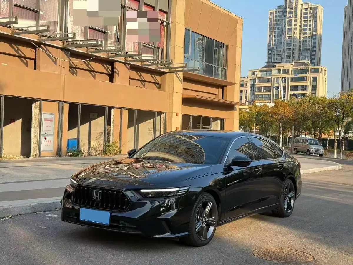 2024 Honda Inspire 1.5T 192HP L4 CVT