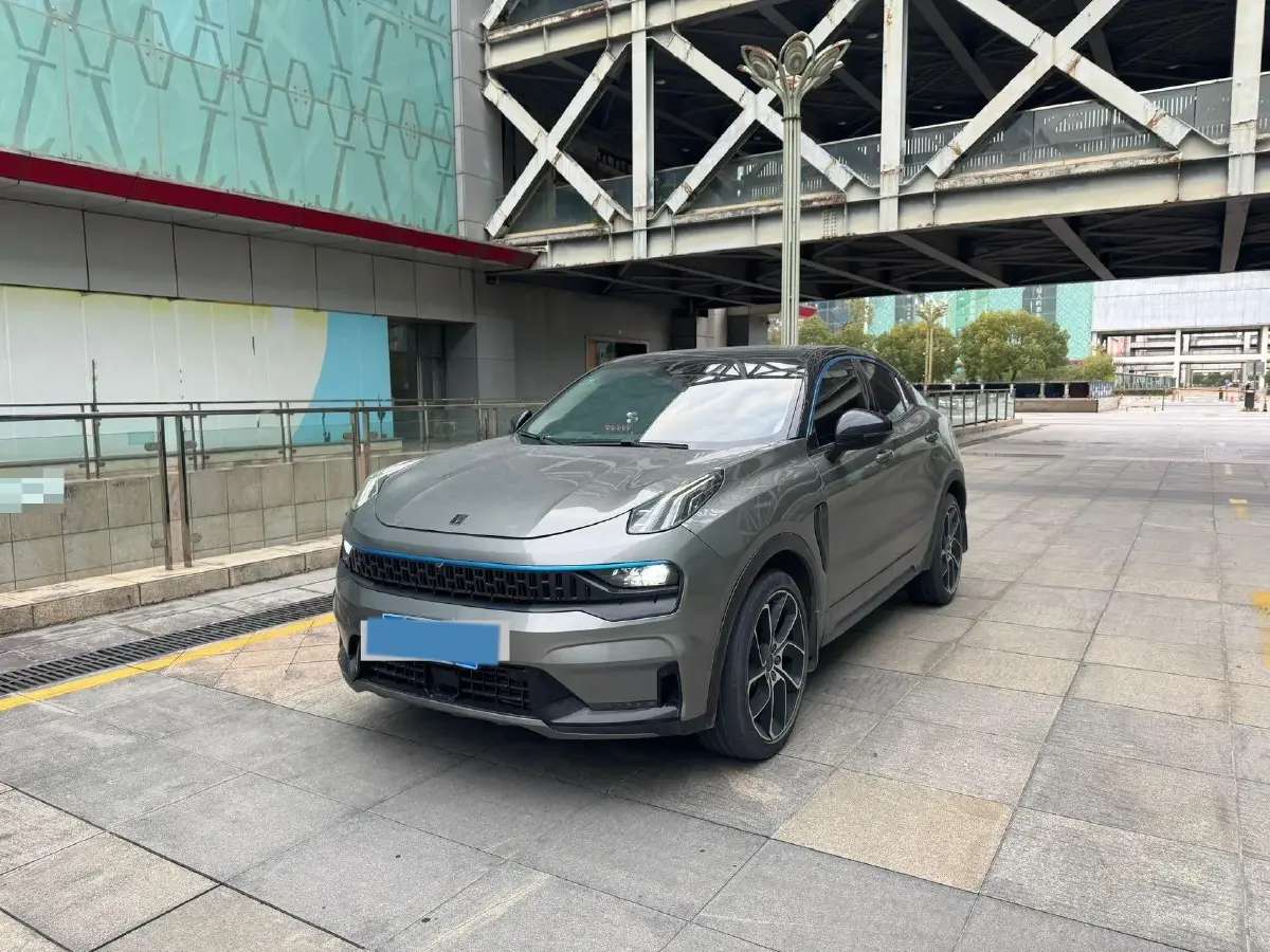 2020 LYNK&CO 05 2.0T 254HP L4 8AT