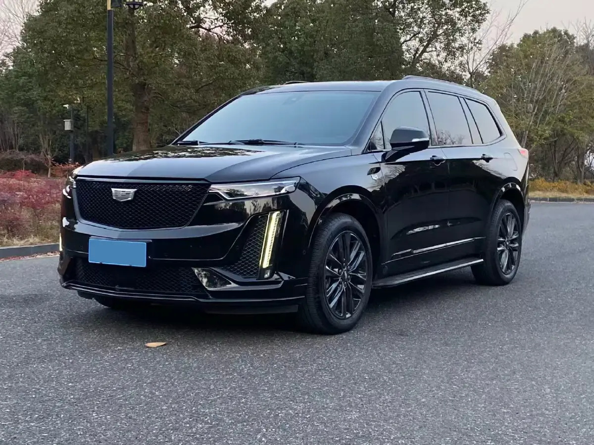2022 Cadillac XT6 2.0T 237HP L4 9AT