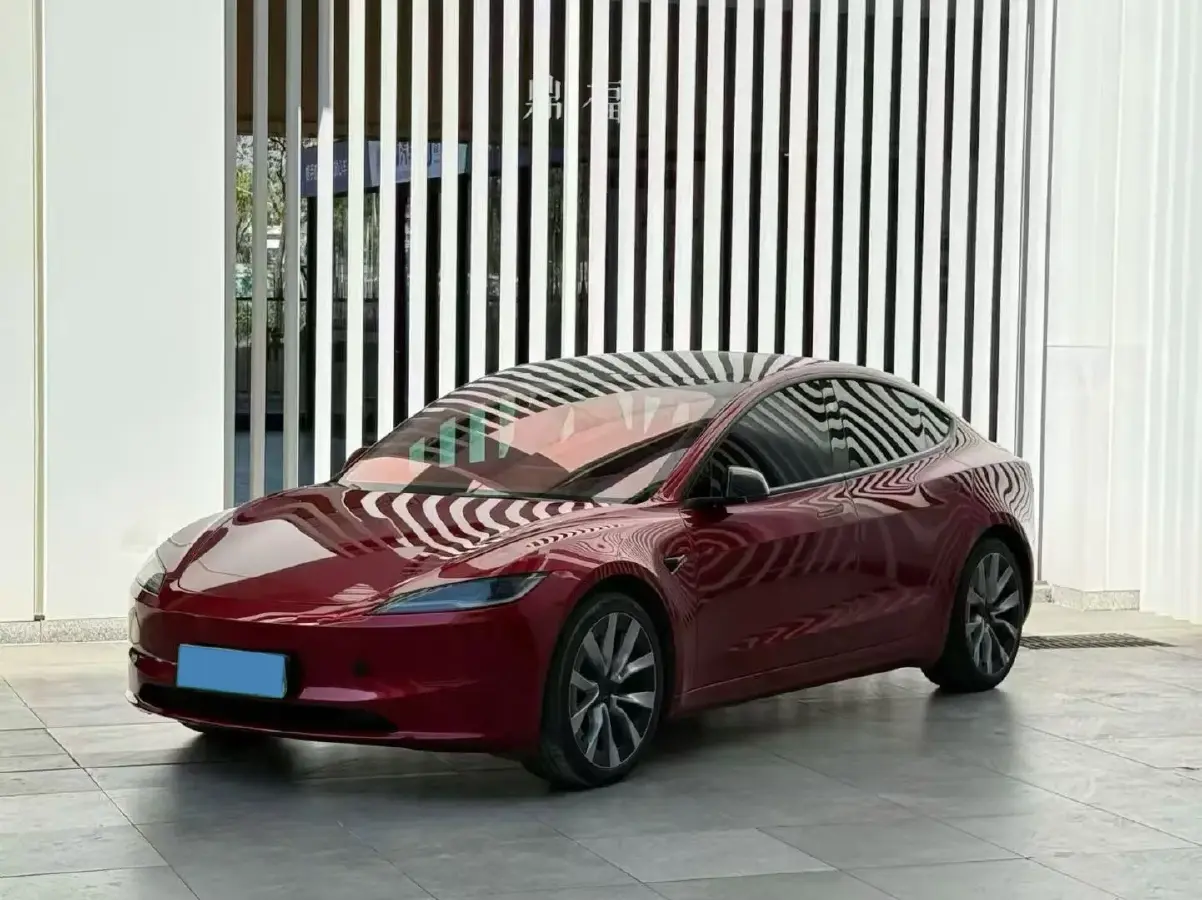 2023 HYPTEC GT BEV 80KWH