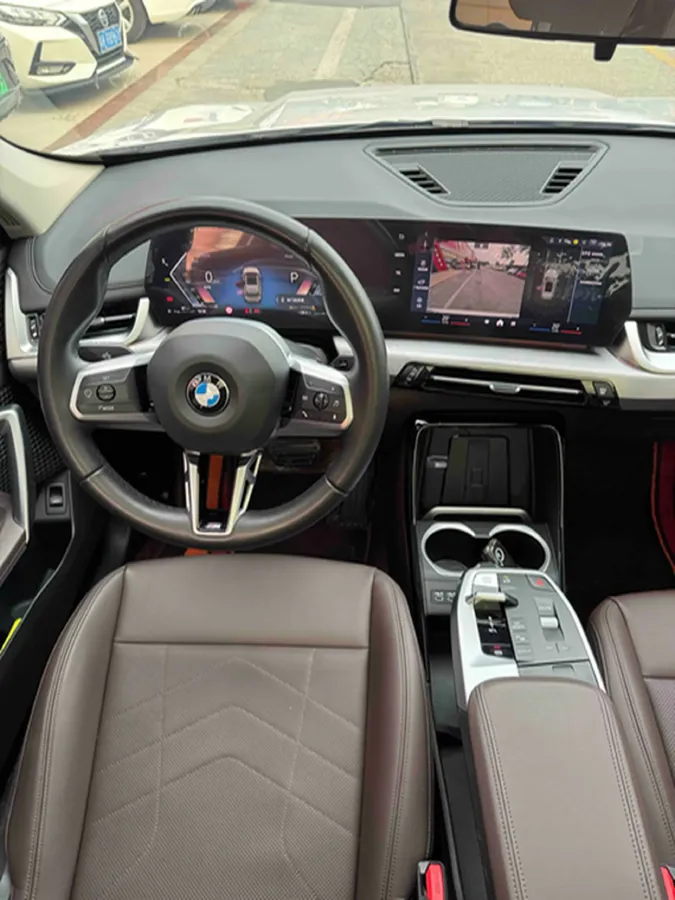 2023 BMW X1 2.0T 204HP L4 7DCT,autocango,china used car exporter,china ev exporter,chinese used car exporter,chinese used ev exporter