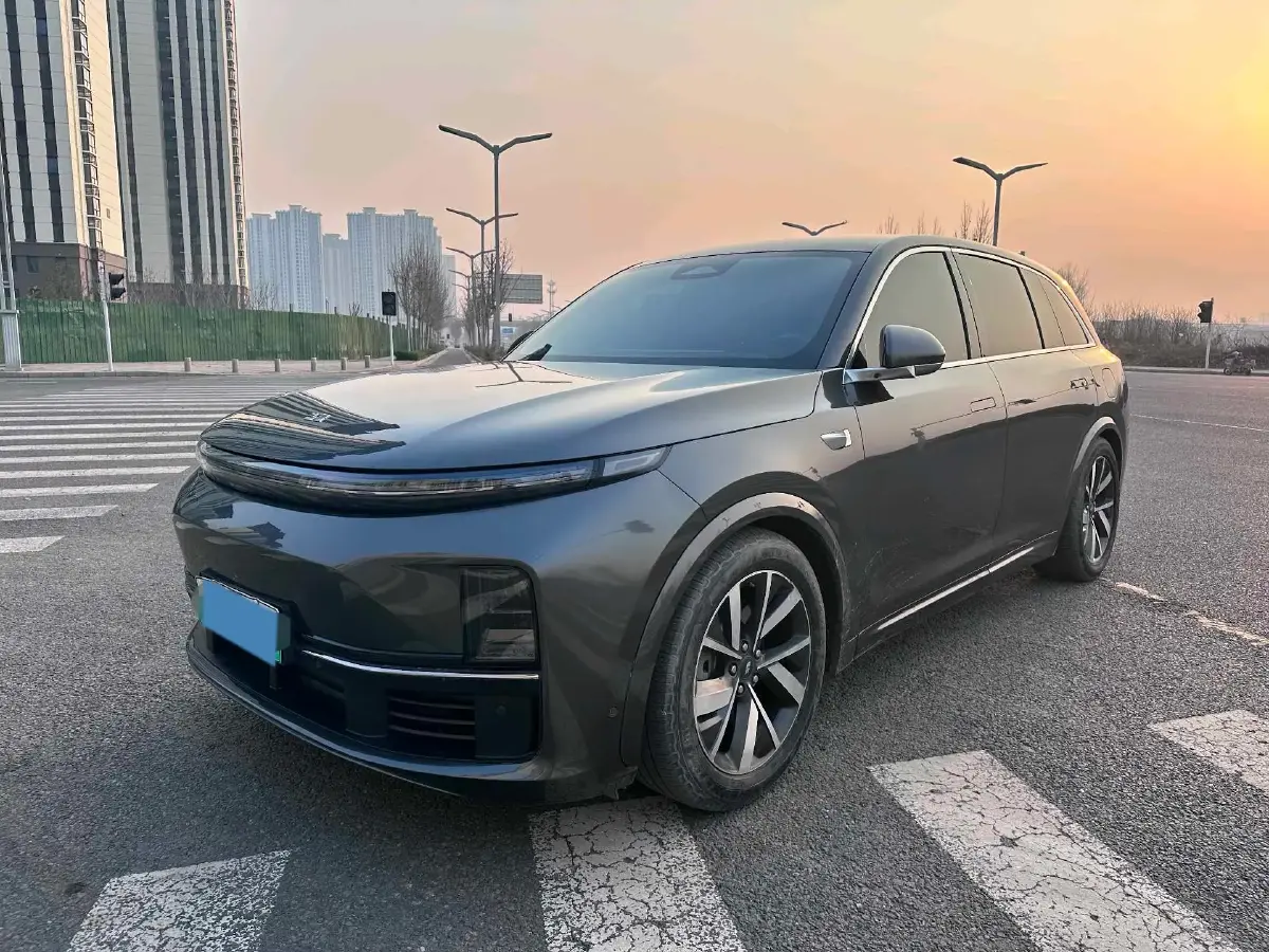 2023 Li L7 Range Extended 154HP REEV 40.9KWH