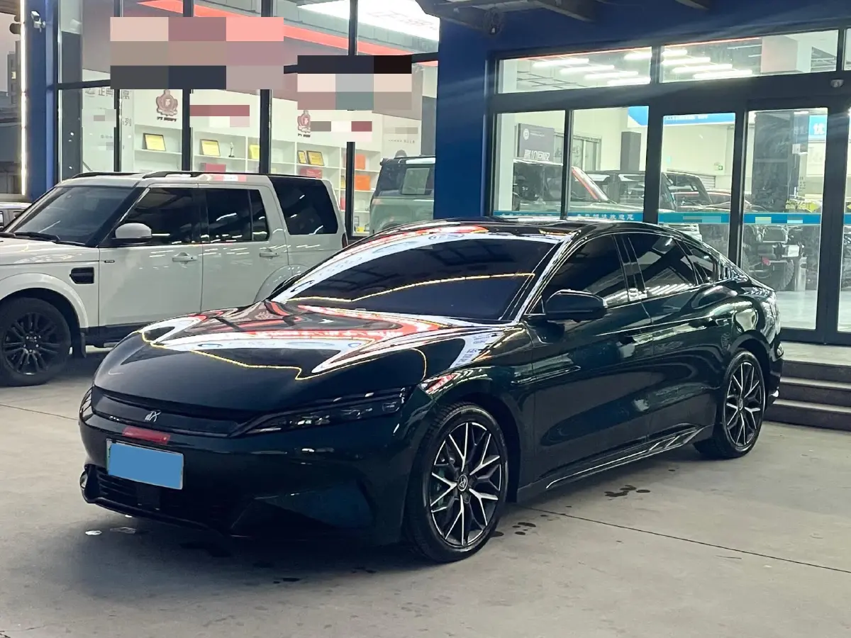 2022 Toyota Highlander 2.5L 192HP L4 E-CVT Hybrid