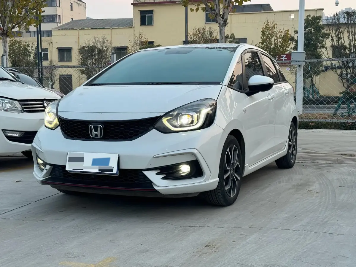 2023 Honda Life 1.5L 124HP L4 CVT
