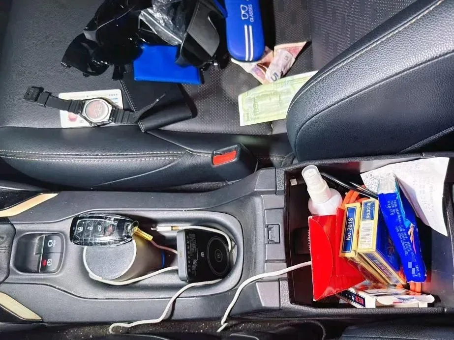 2021 Toyota Paptor 2.0L 171HP L4 CVT,autocango,china used car exporter,china ev exporter,chinese used car exporter,chinese used ev exporter